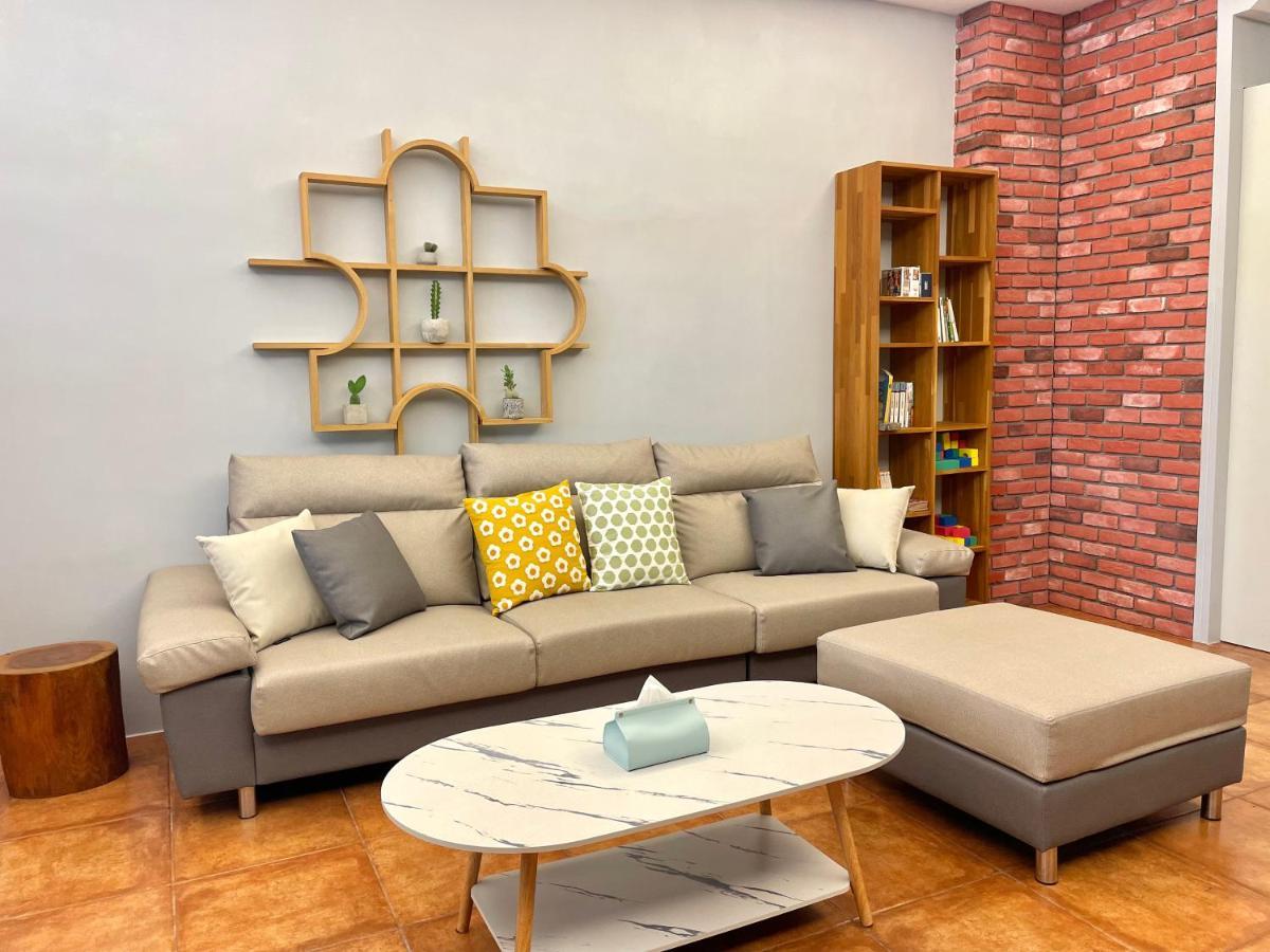 Puzzle Home Stay Wujie Luaran gambar