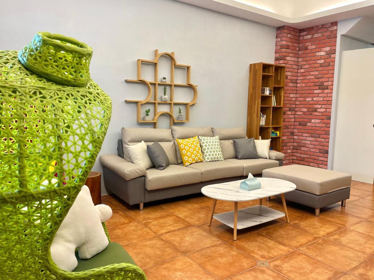 Puzzle Home Stay Wujie Luaran gambar